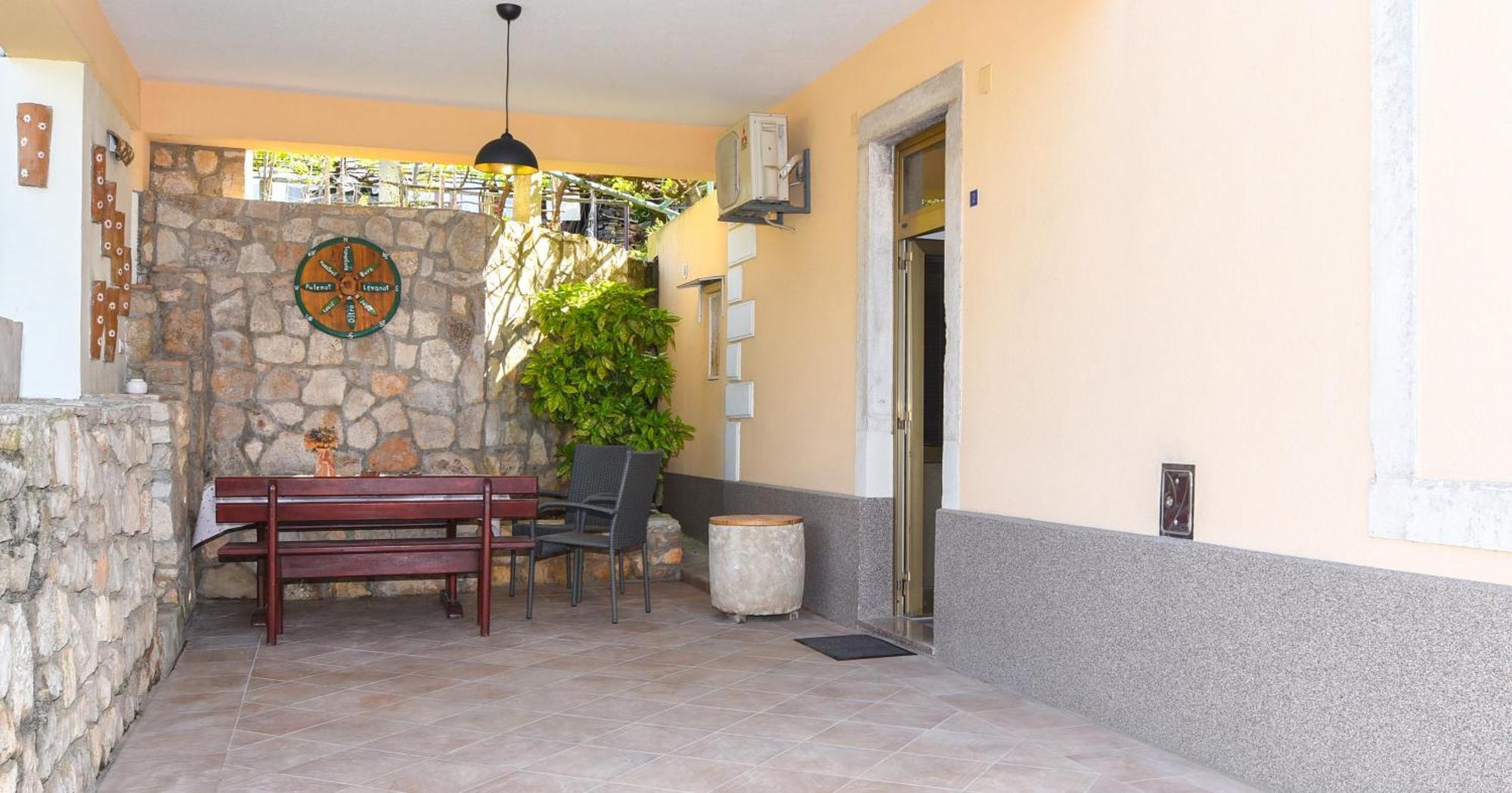 Apartmani Zupanic Koromacno Ngoại thất bức ảnh